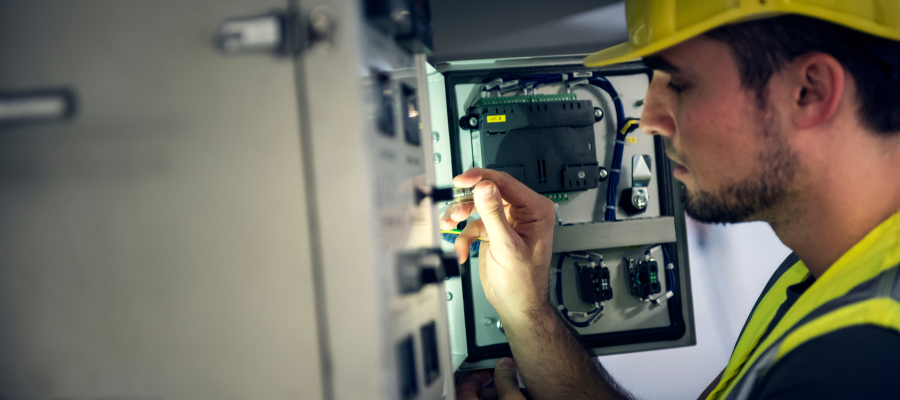 FIRST CONST S.A.C. (14)